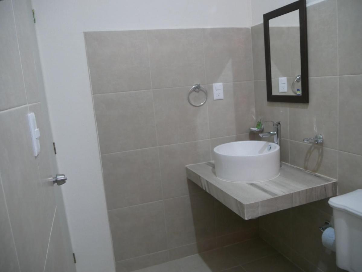 Hotel Real San Juan Suites Merida Luaran gambar